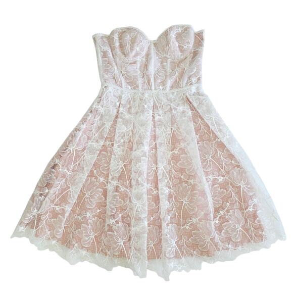 Nadine Merabi Olivia White Strapless Lace Corset Fit & Flare Dress 14 / XXL - Picture 4 of 9